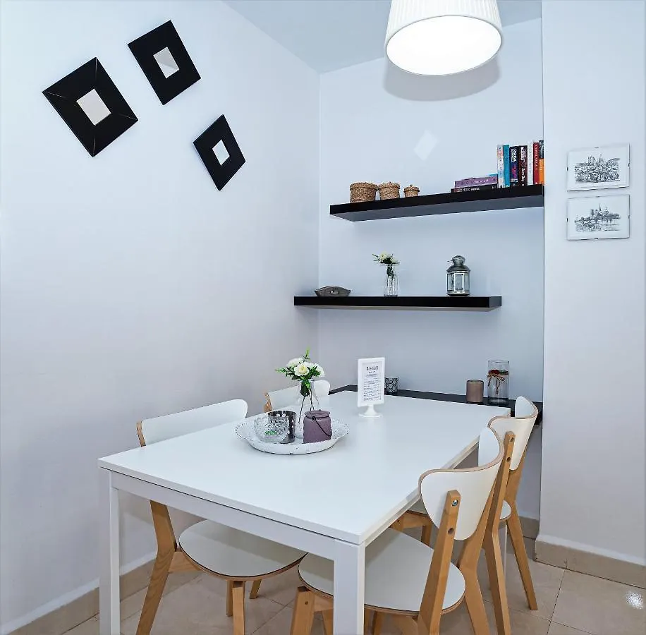 Andaluz Apartments - Mirador Nerja 0*,  Spain